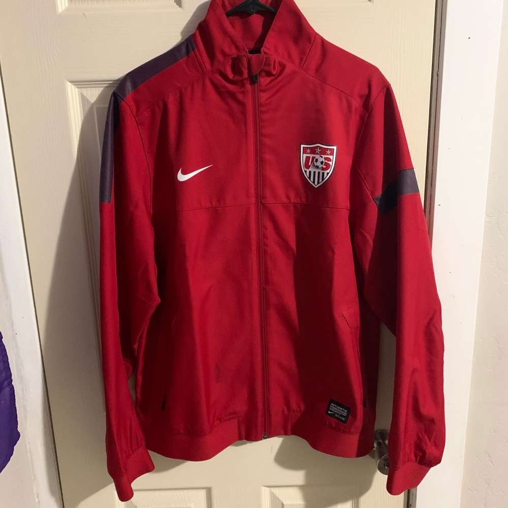 Nike Sweater